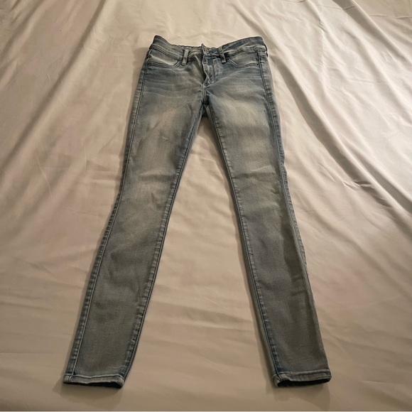 Abercrombie and Fitch Womens 25x26 Light Wash Denim Skinny Jeans Low Rise - Picture 7 of 12